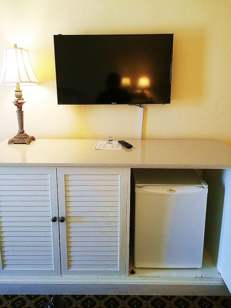 Emerald Shores Hotel - Daytona Beach Bagian luar foto
