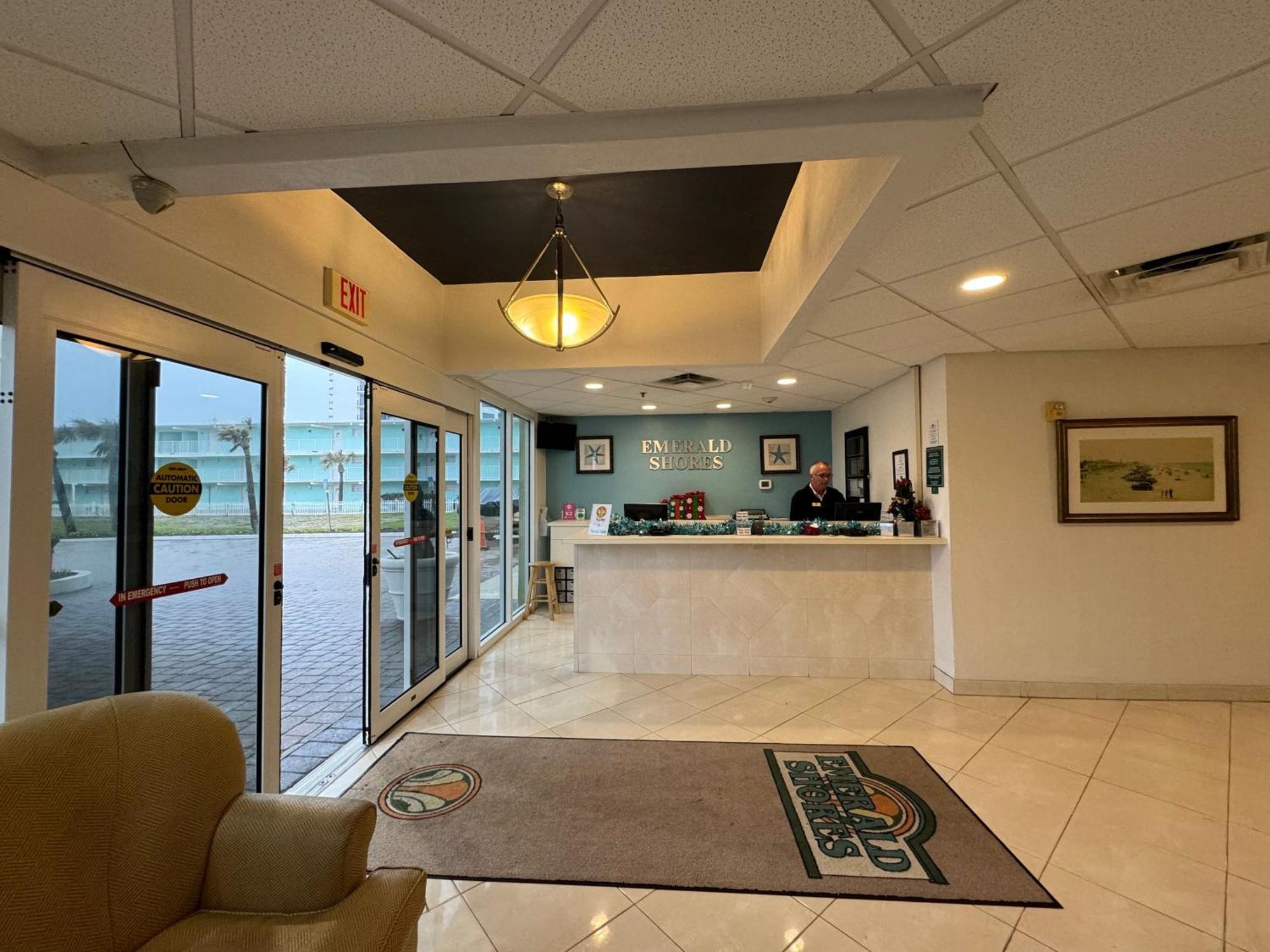 Emerald Shores Hotel - Daytona Beach Bagian luar foto