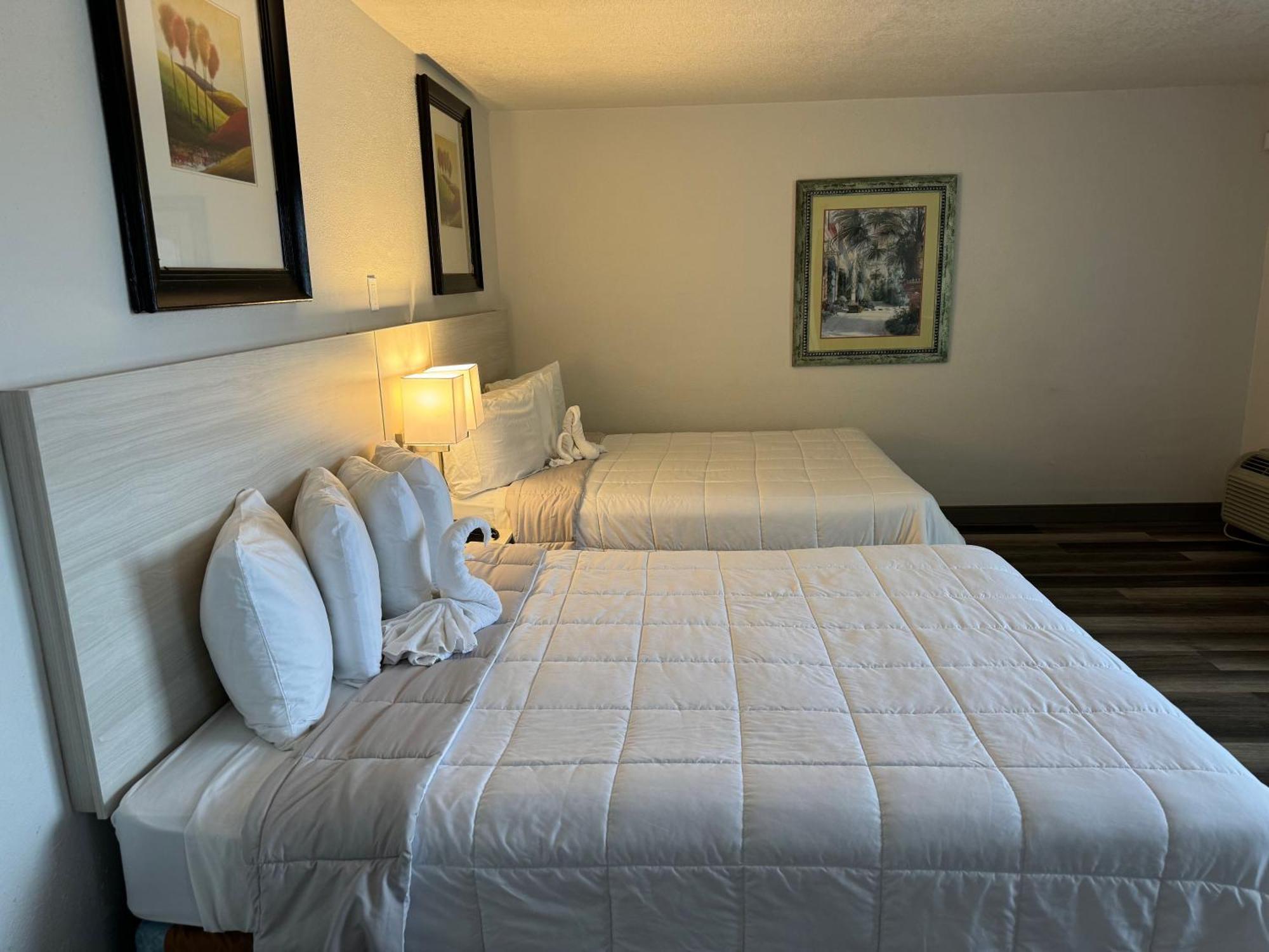 Emerald Shores Hotel - Daytona Beach Bagian luar foto